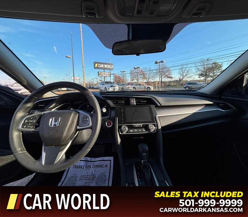 Honda Civic Sedan Vehicle Full-screen Gallery Image 17