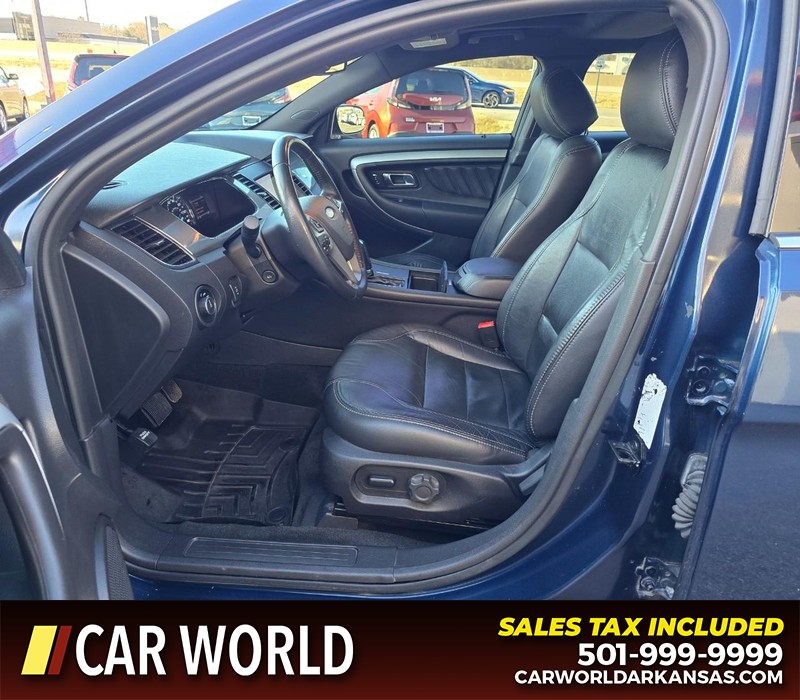 Ford Taurus Vehicle Full-screen Gallery Image 9