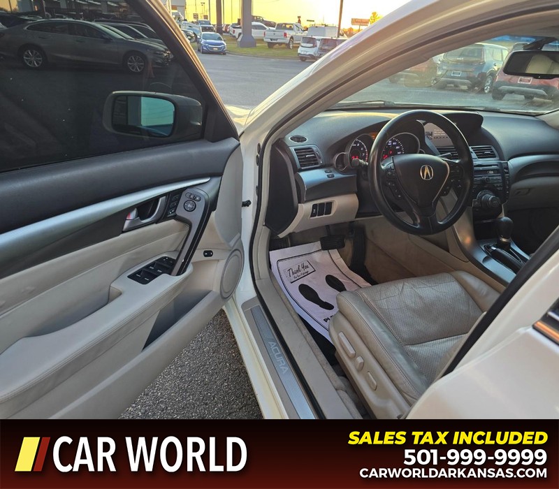 Acura TL Vehicle Full-screen Gallery Image 7