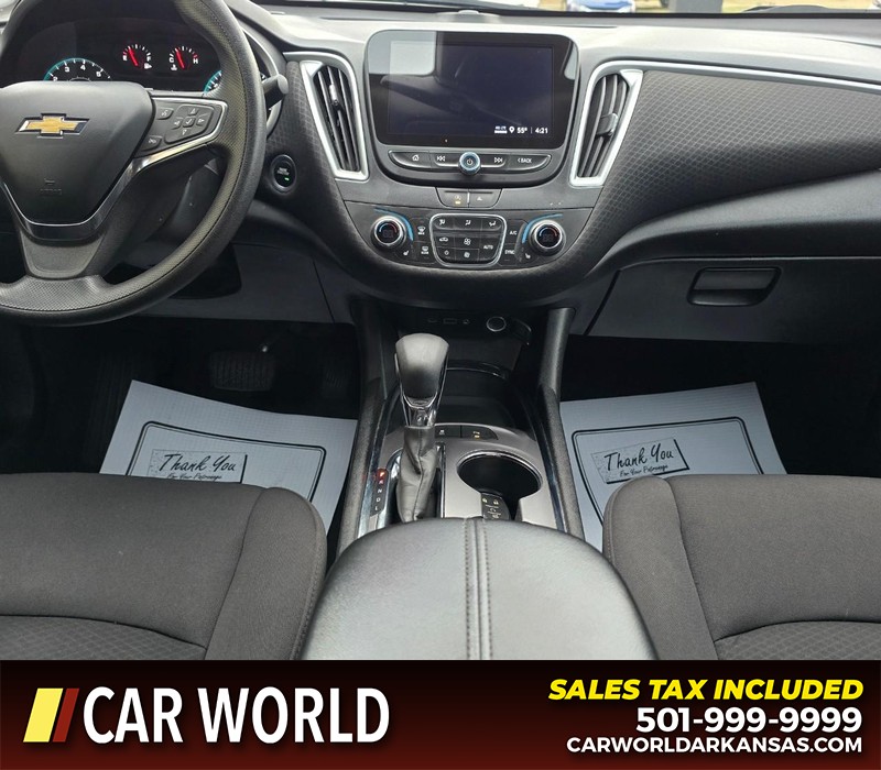 Chevrolet Malibu Vehicle Full-screen Gallery Image 18