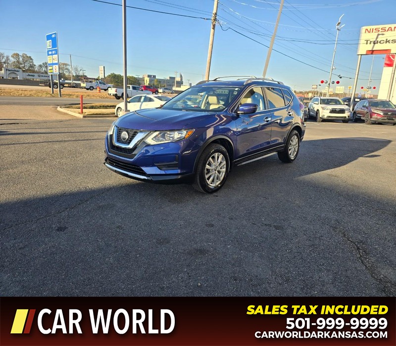 Nissan Rogue Vehicle Full-screen Gallery Image 3