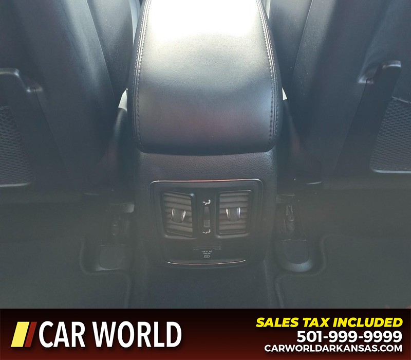 Jeep Grand Cherokee Vehicle Full-screen Gallery Image 20