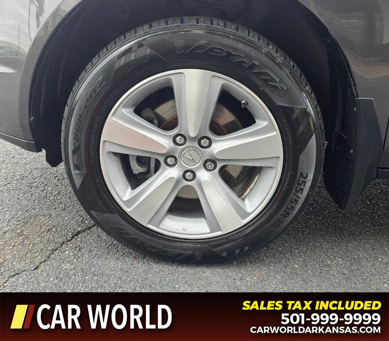 Acura MDX Vehicle Full-screen Gallery Image 6