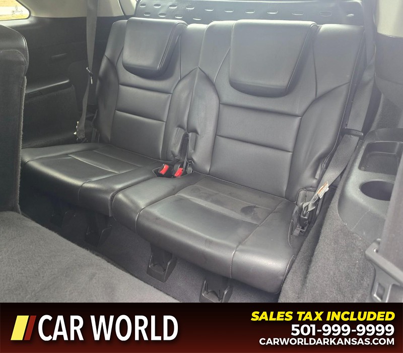 Acura MDX Vehicle Full-screen Gallery Image 11
