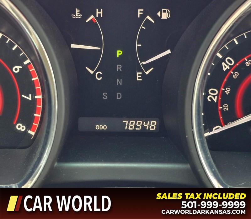 Toyota Highlander Vehicle Full-screen Gallery Image 16