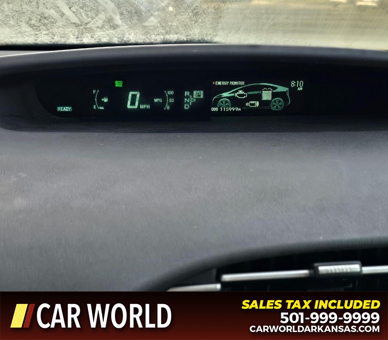 Toyota Prius Vehicle Full-screen Gallery Image 17