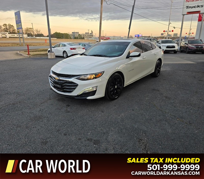 Chevrolet Malibu Vehicle Full-screen Gallery Image 3