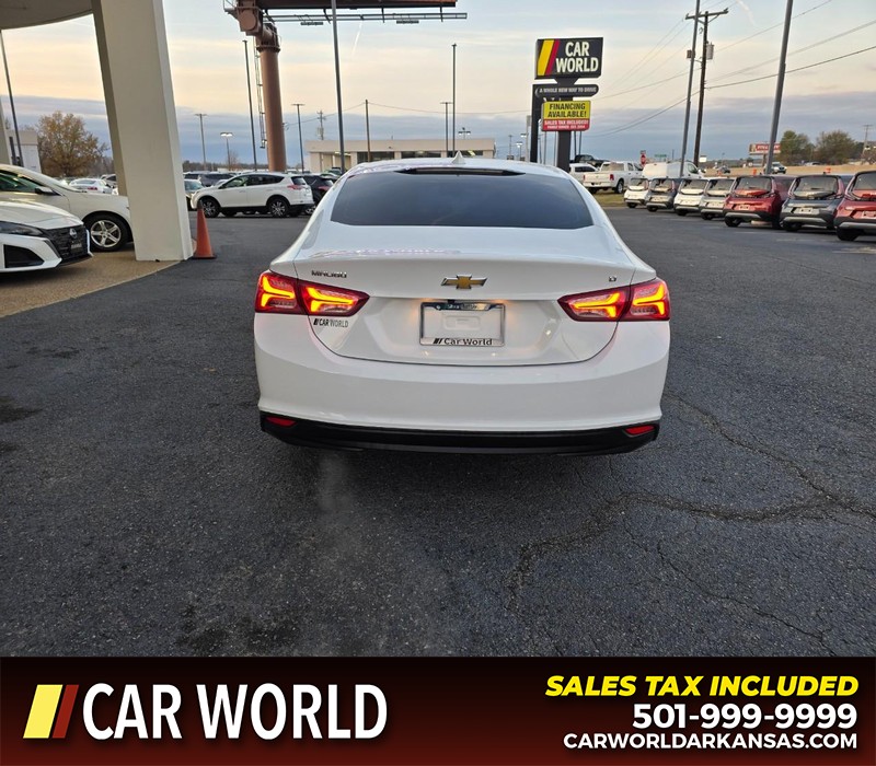 Chevrolet Malibu Vehicle Full-screen Gallery Image 5