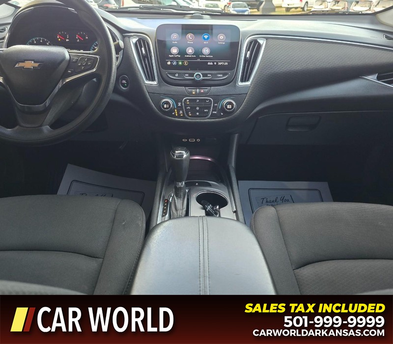 Chevrolet Malibu Vehicle Full-screen Gallery Image 18