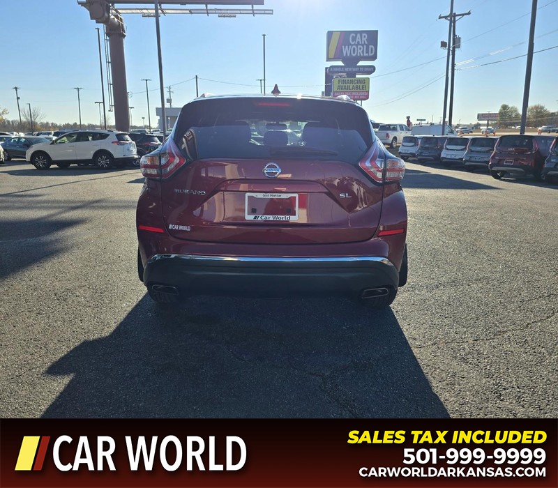 Nissan Murano Vehicle Full-screen Gallery Image 5