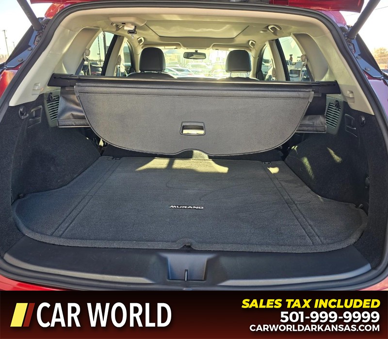 Nissan Murano Vehicle Full-screen Gallery Image 14