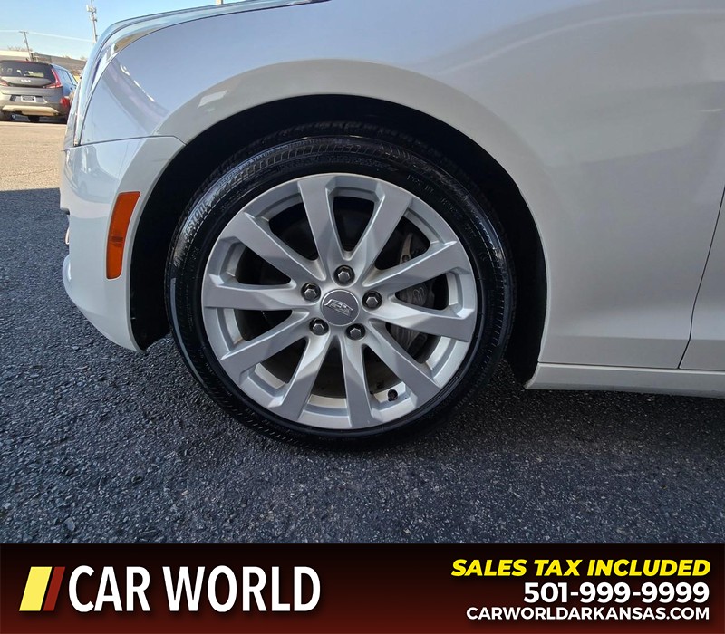 Cadillac ATS Sedan Vehicle Full-screen Gallery Image 6