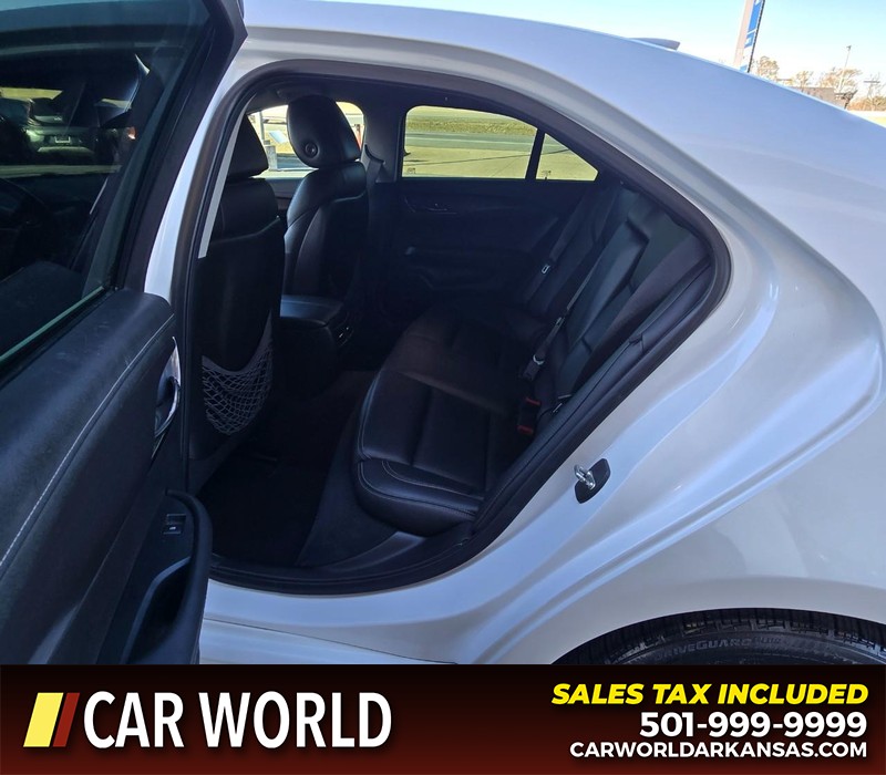 Cadillac ATS Sedan Vehicle Full-screen Gallery Image 10