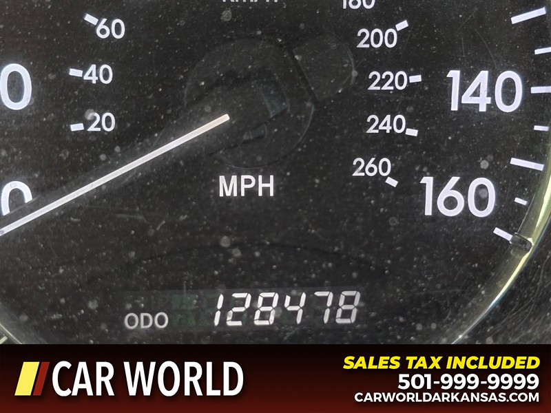 Toyota Avalon Vehicle Full-screen Gallery Image 15