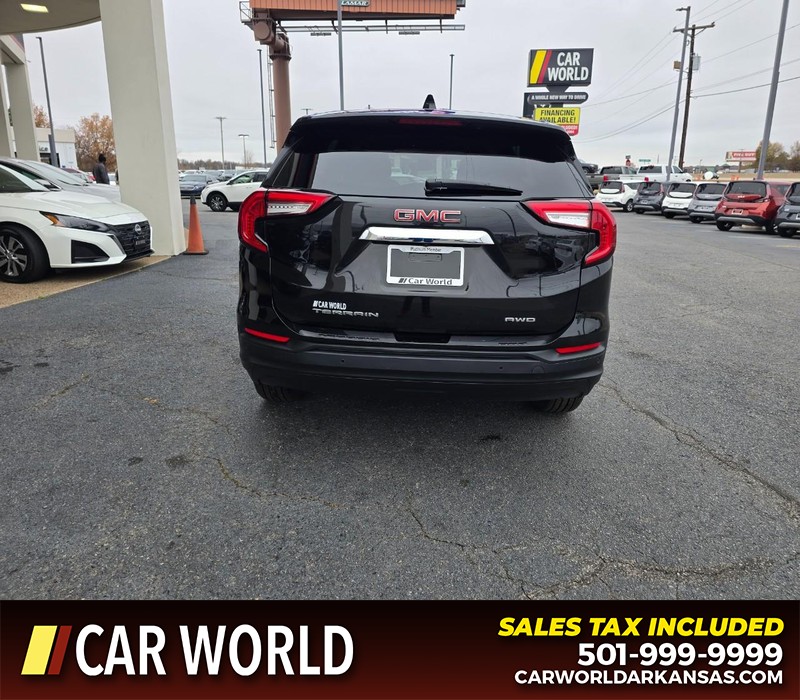 GMC Terrain Vehicle Full-screen Gallery Image 5