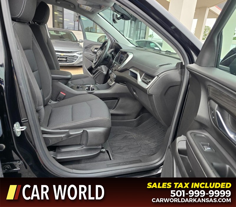 GMC Terrain Vehicle Full-screen Gallery Image 11