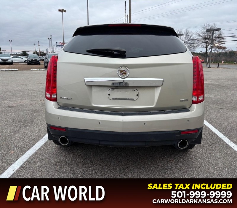 Cadillac SRX Vehicle Full-screen Gallery Image 4