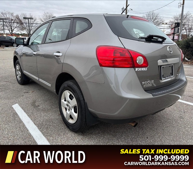 Nissan Rogue Select Vehicle Full-screen Gallery Image 7