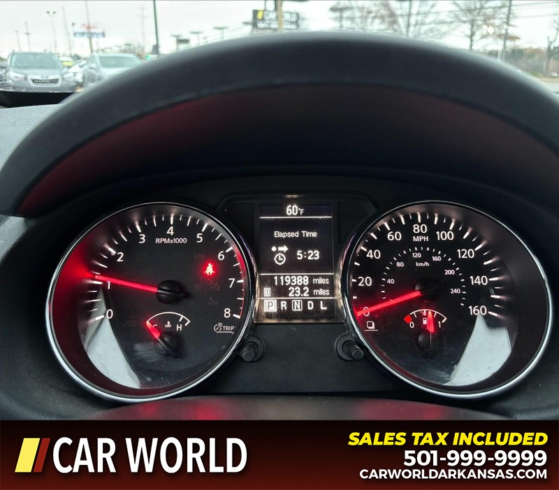 Nissan Rogue Select Vehicle Full-screen Gallery Image 19