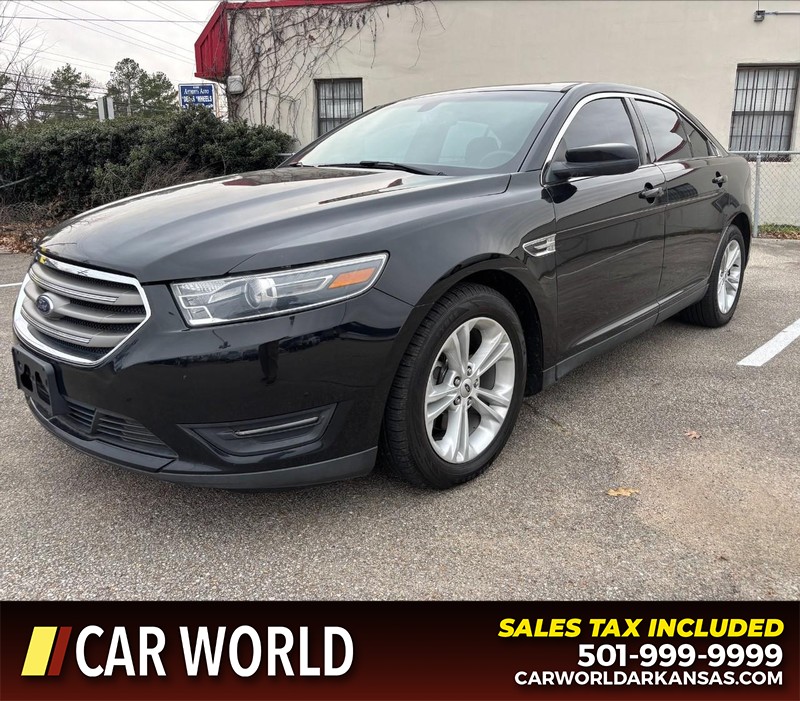 Ford Taurus Vehicle Full-screen Gallery Image 9