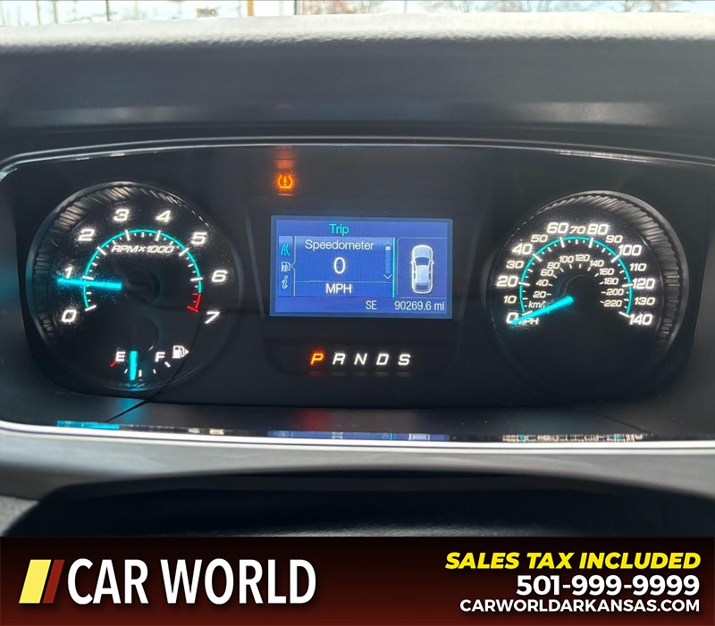 Ford Taurus Vehicle Full-screen Gallery Image 20