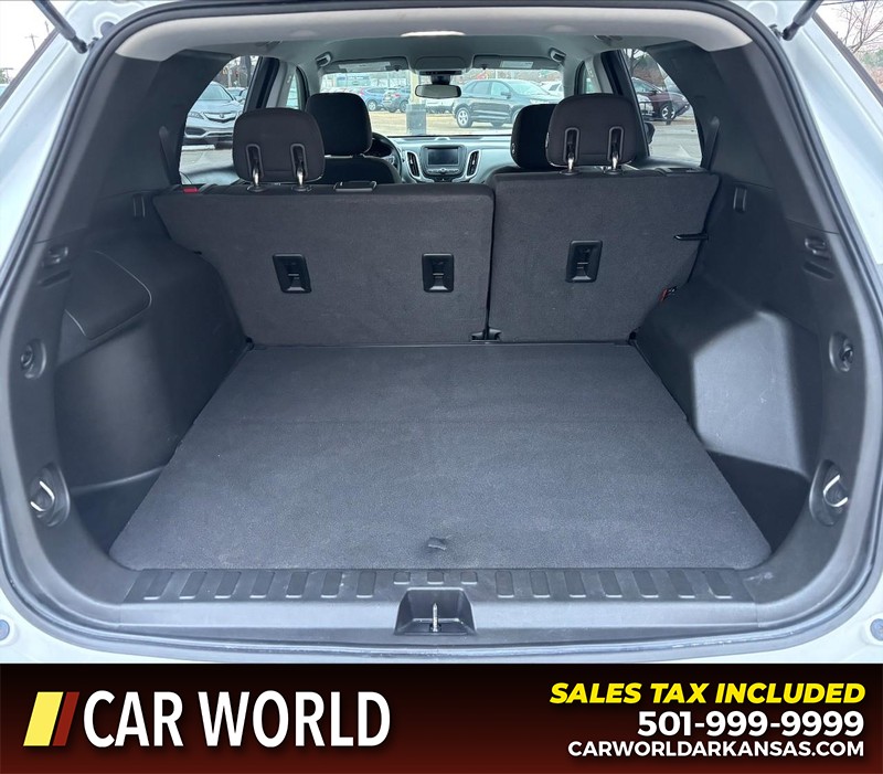 Chevrolet Equinox Vehicle Full-screen Gallery Image 6