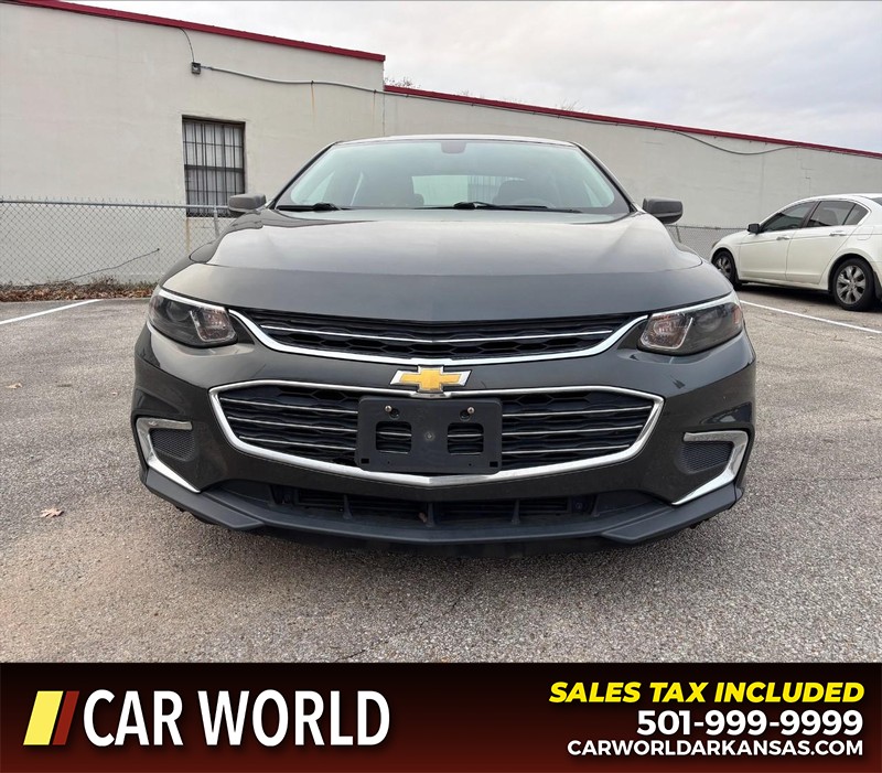 Chevrolet Malibu Vehicle Full-screen Gallery Image 10