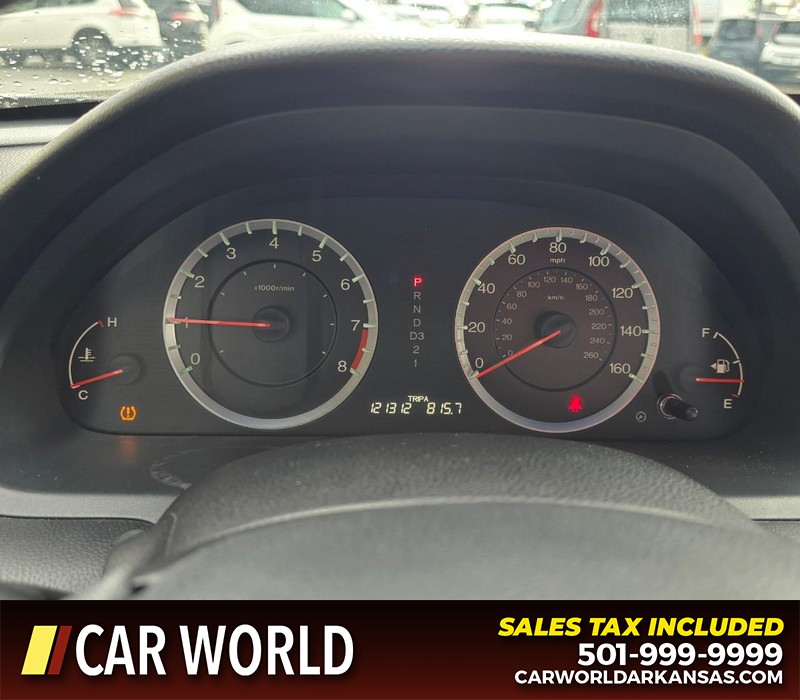 Honda Accord Sedan Vehicle Full-screen Gallery Image 16