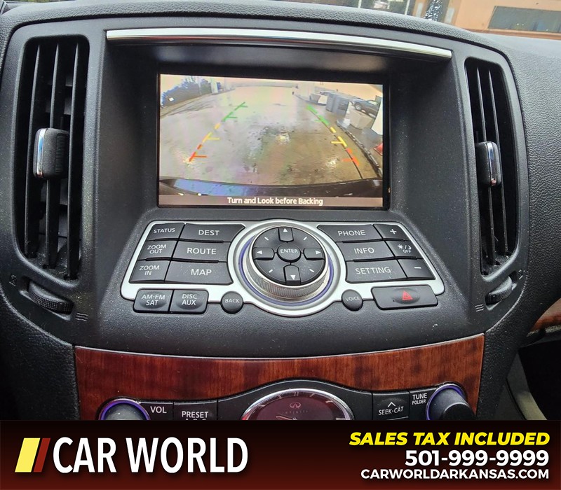 INFINITI G37 Sedan Vehicle Full-screen Gallery Image 18