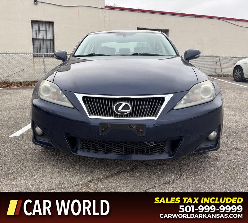 Lexus IS 250 Vehicle Full-screen Gallery Image 10