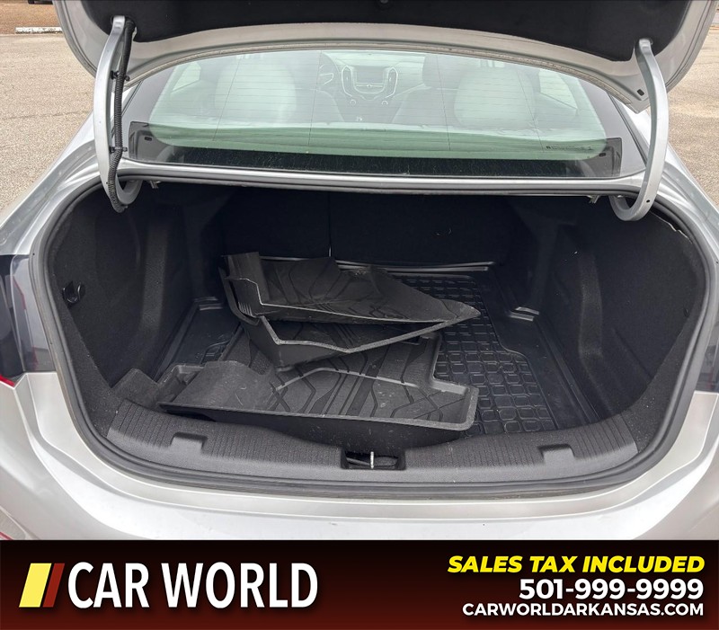 Chevrolet Cruze Vehicle Full-screen Gallery Image 6