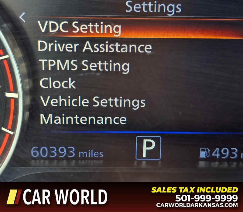 Nissan Altima Vehicle Full-screen Gallery Image 16