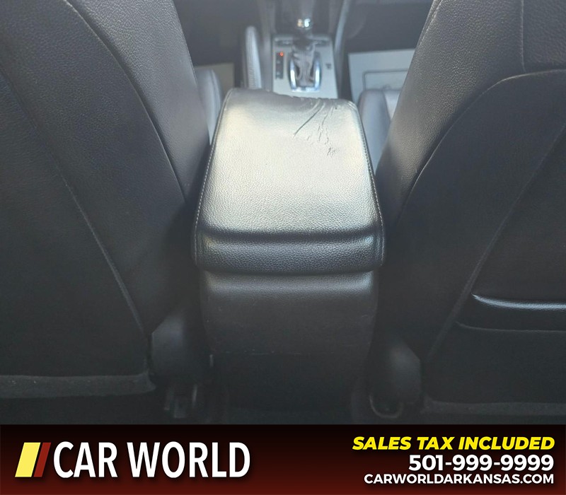 Acura ILX Vehicle Full-screen Gallery Image 20