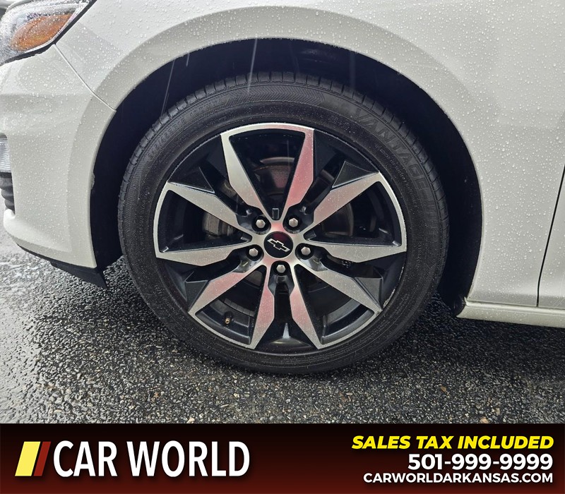 Chevrolet Malibu Vehicle Full-screen Gallery Image 6