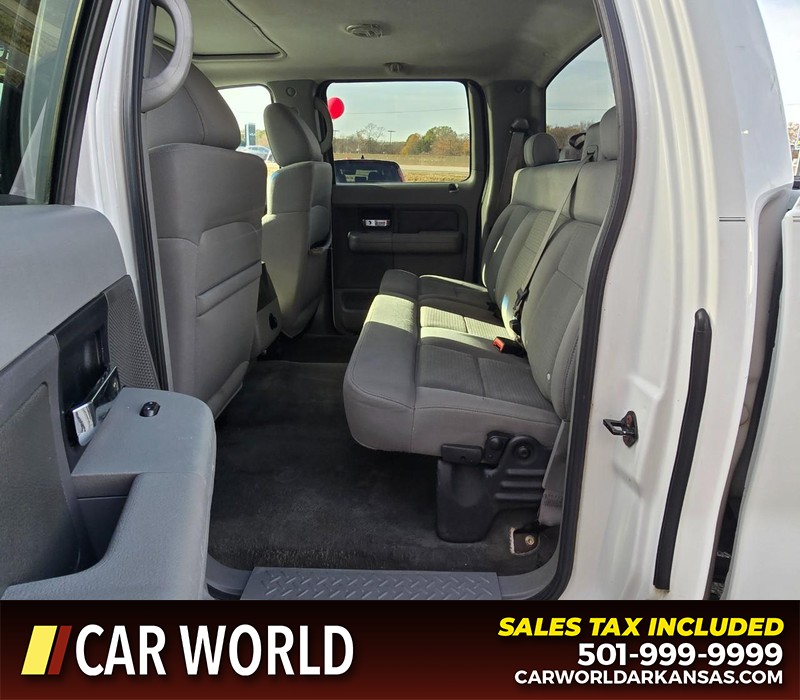 Ford F-150 Vehicle Full-screen Gallery Image 10