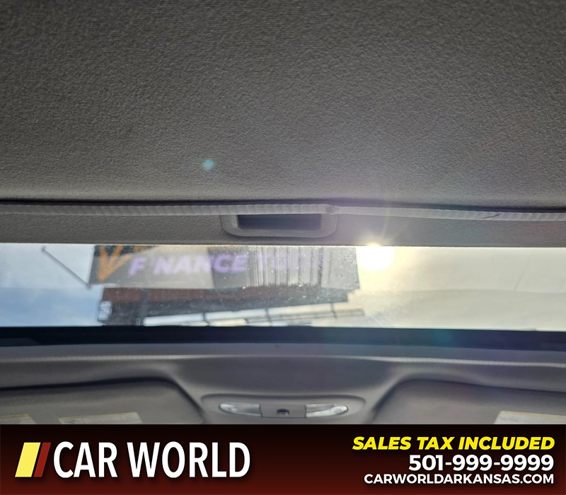 Ford F-150 Vehicle Full-screen Gallery Image 19