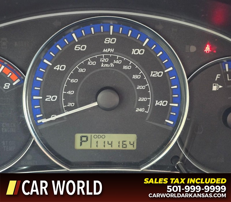 Subaru Forester Vehicle Full-screen Gallery Image 16