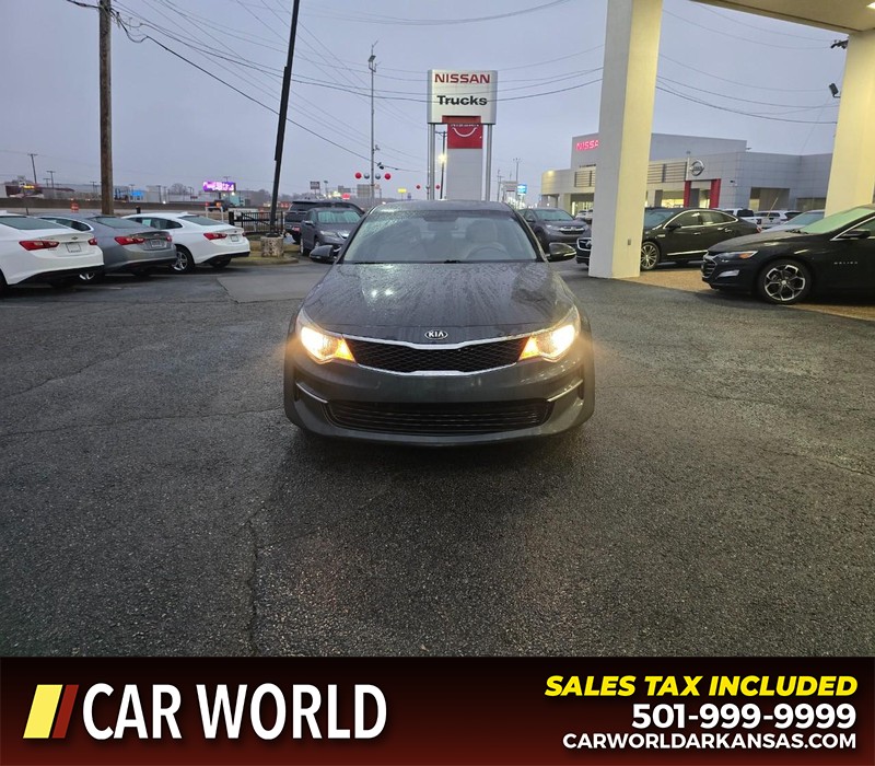 Kia Optima Vehicle Full-screen Gallery Image 2