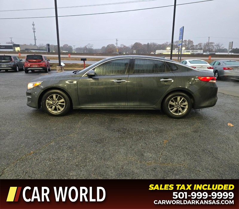 Kia Optima Vehicle Full-screen Gallery Image 4