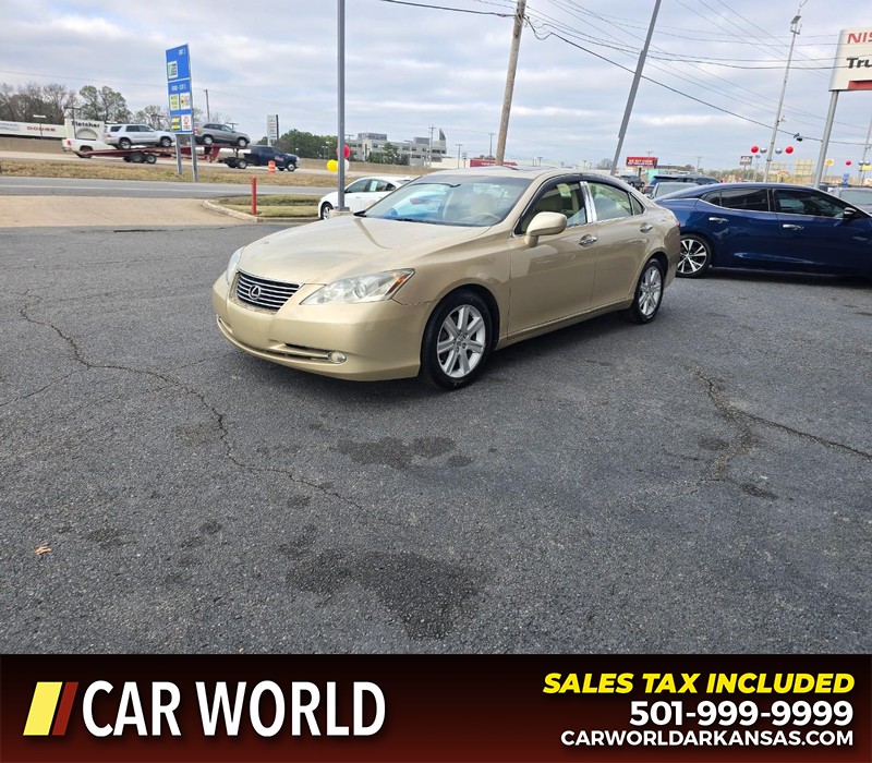 Lexus ES 350 Vehicle Full-screen Gallery Image 3