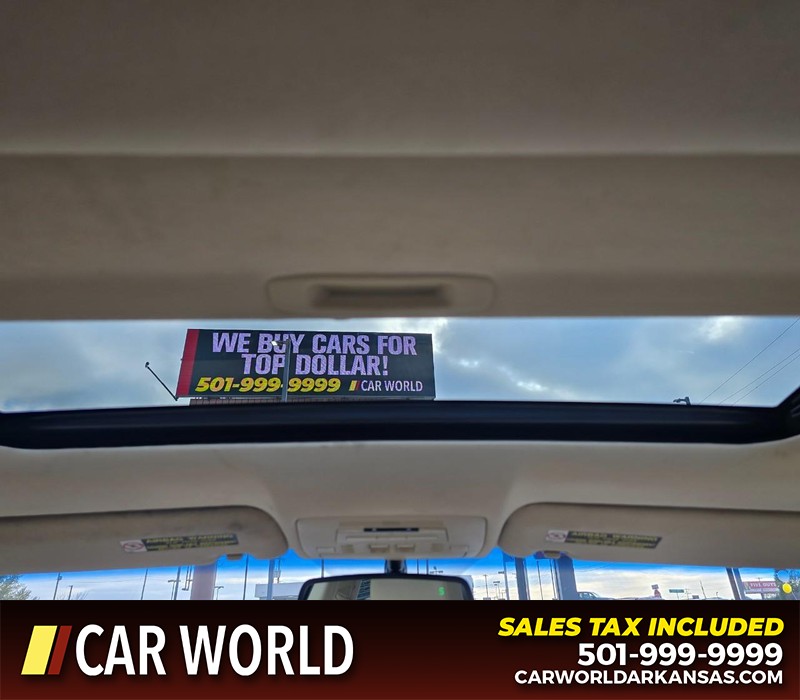 Lexus ES 350 Vehicle Full-screen Gallery Image 18