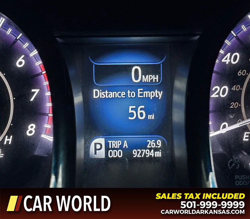 Toyota Avalon Vehicle Full-screen Gallery Image 15