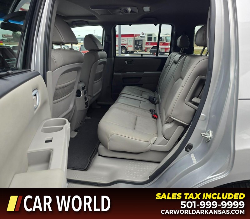 Honda Pilot Vehicle Full-screen Gallery Image 11