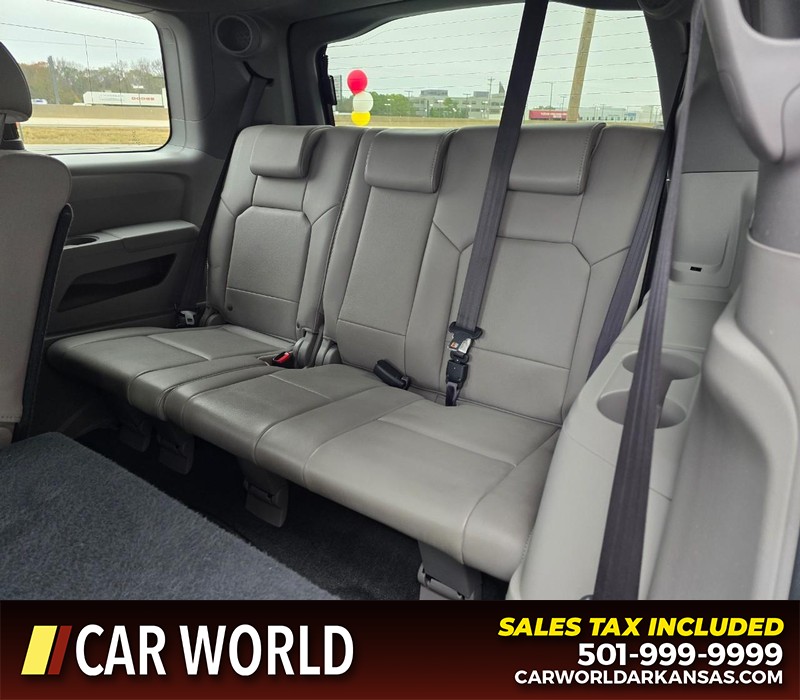 Honda Pilot Vehicle Full-screen Gallery Image 12