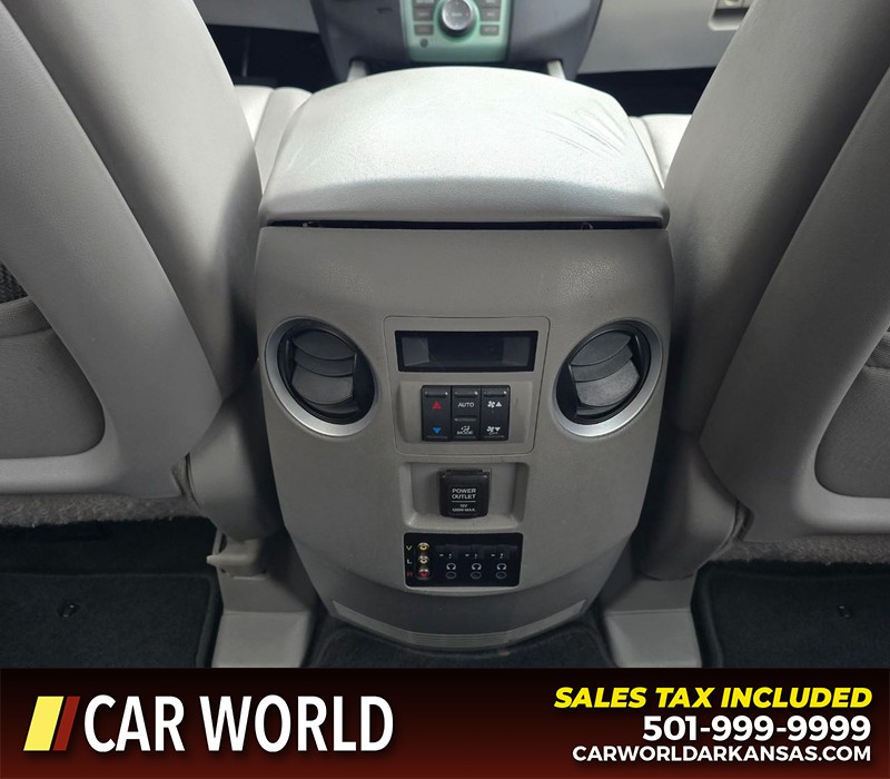 Honda Pilot Vehicle Full-screen Gallery Image 25