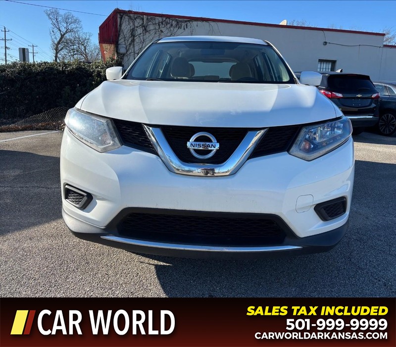 Nissan Rogue Vehicle Full-screen Gallery Image 10