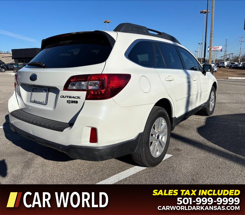 Subaru Outback Vehicle Full-screen Gallery Image 3