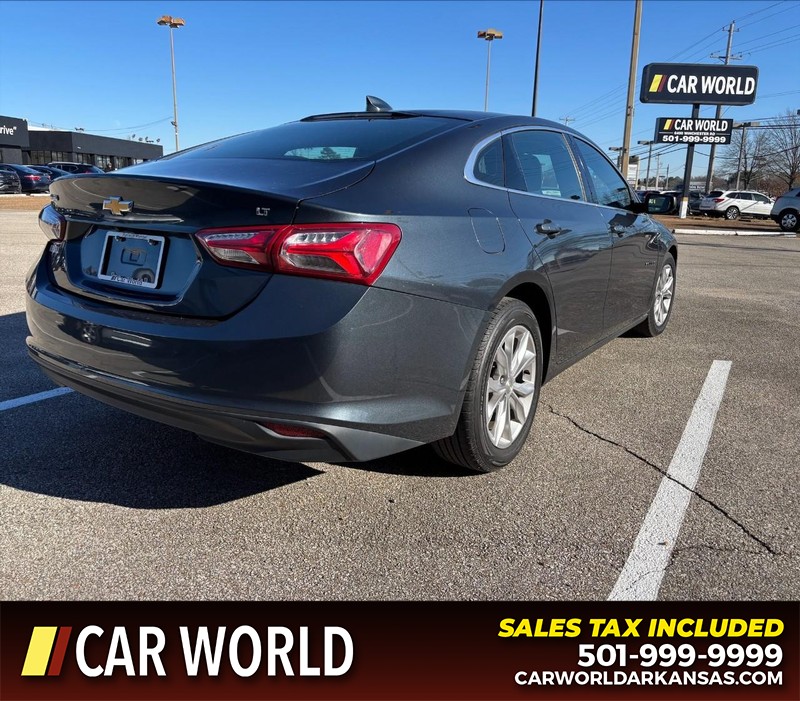 Chevrolet Malibu Vehicle Full-screen Gallery Image 3