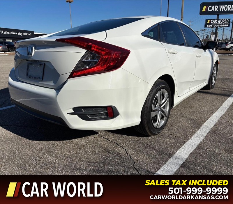 Honda Civic Sedan Vehicle Full-screen Gallery Image 3