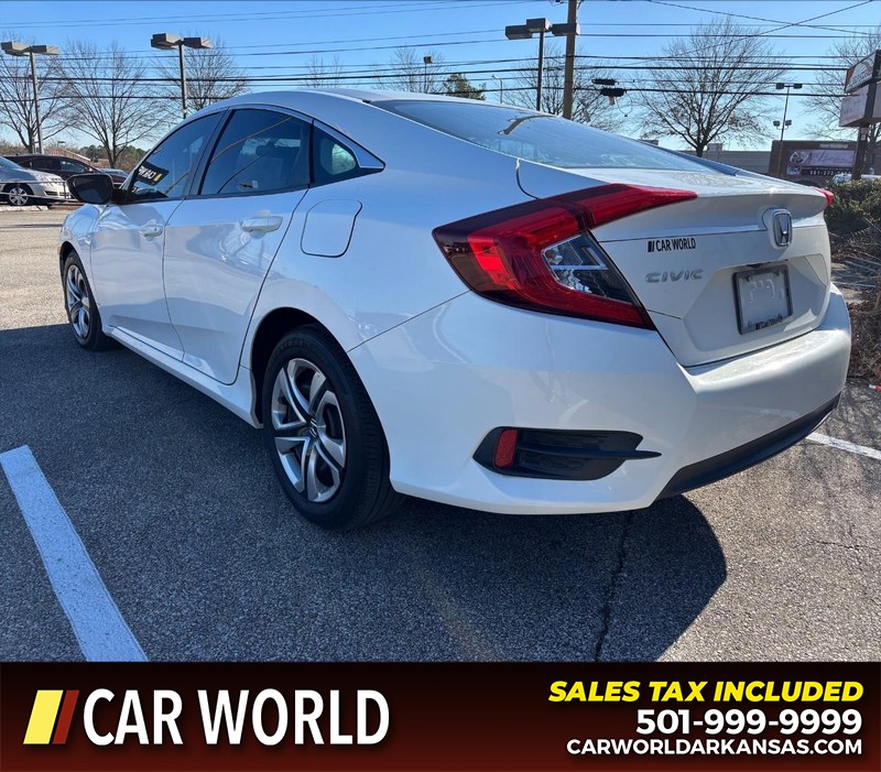 Honda Civic Sedan Vehicle Full-screen Gallery Image 7